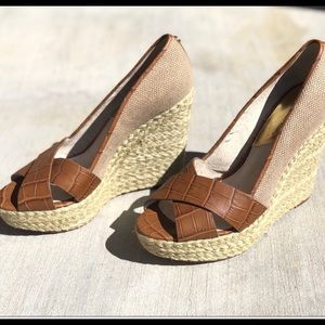 Michael Kors wedge 7.5